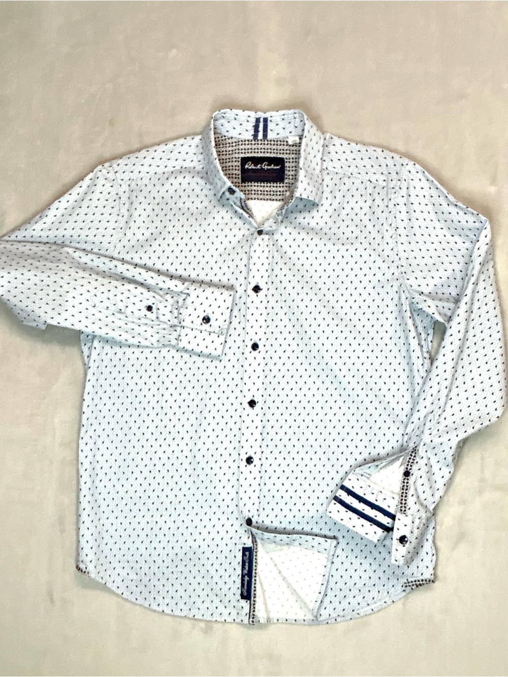 Robert Graham Modern Americana Light Blue Paisley Shirt M